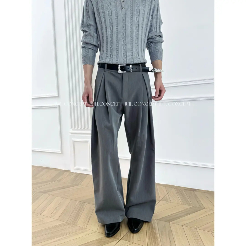 Férfiaknak készült fekete, amerikai stílusú minimalist öltönynadrág, drapírozott, széles szárú, hétköznapi egyenes szabás