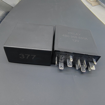 TTA6 relej 377, kompatibilan s modelima Audi i Volkswagen Passat, Jetta, Golf, Beetle – 4B0955531A