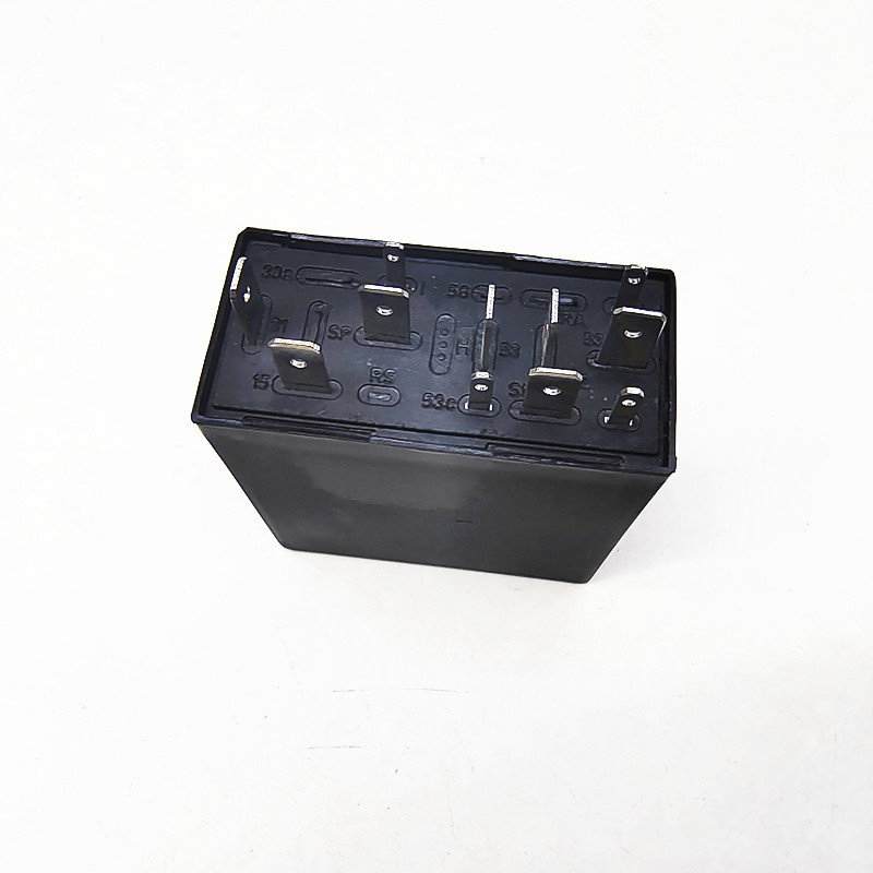 TTA6 relej 377, kompatibilan s modelima Audi i Volkswagen Passat, Jetta, Golf, Beetle – 4B0955531A