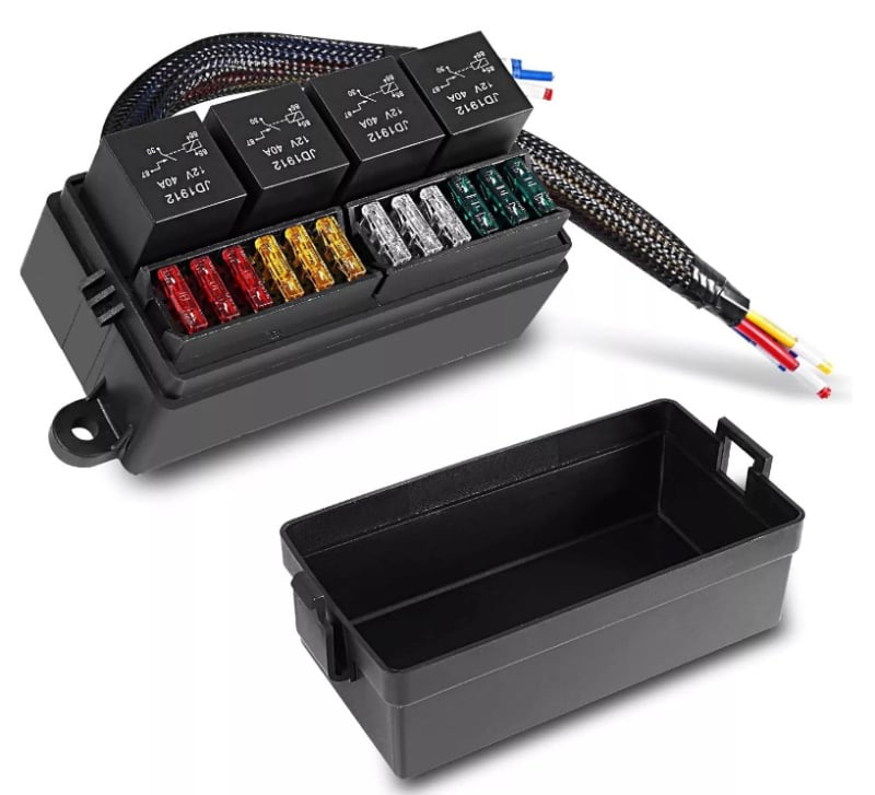 Cutie de siguranțe auto cu releu pe 4 canale și siguranțe pe 12 canale, cablaj în compartimentul motor, modul de control principal