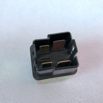 Solenoid startera, kompatibilan s Fuxi Saiying, Aifuyi, Qiaoge 100, Liying, Lingying, Yueying, Xunying i Qiqi