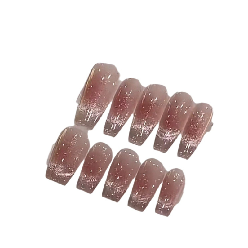 Kézzel készített körömtapaszok Cat's Eye effektussal, gradient