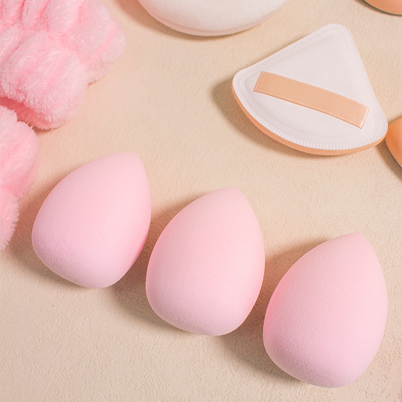 31 darab egyszínű szépségszivacs készlet, mini hüvelykujjas puff és flockolt púderszivacsok