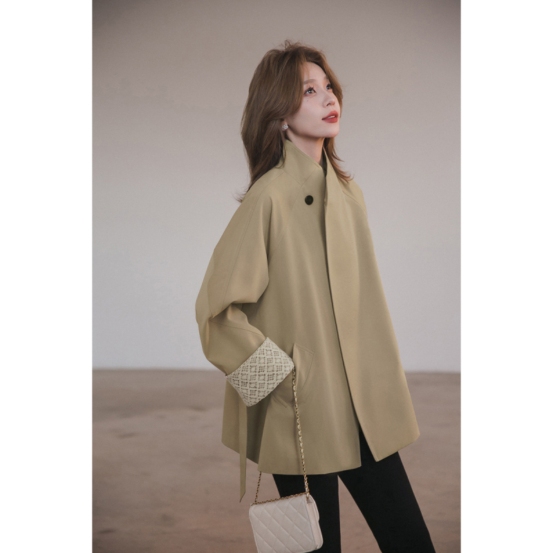 Khaki trench kaput za žene s manjom visinom, jesen 2025, vintage casual široka kroj, kaput sa stojećim ovratnikom