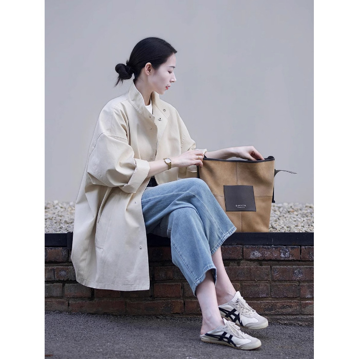 Ženski trench coat u japansko-korejskom stilu, srednja duljina, ležerni kroj, polo ovratnik, pamuk-elastan mješavina