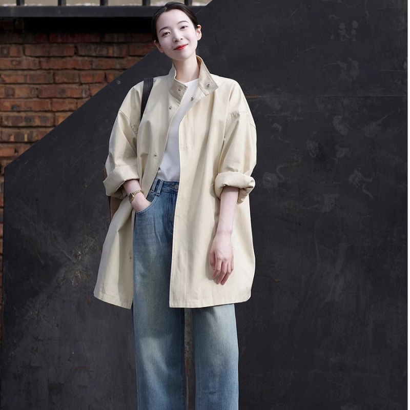 Ženski trench coat u japansko-korejskom stilu, srednja duljina, ležerni kroj, polo ovratnik, pamuk-elastan mješavina
