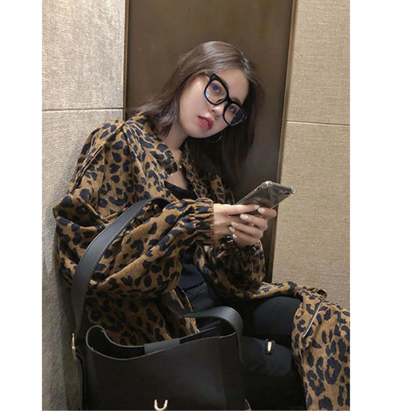 Ženski trench kaput s leopard printom, srednje duljine, jesenji stil, opuštena silueta, dugi rukavi