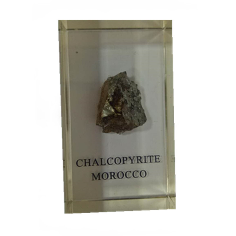 Prozirna smola ukras s ugrađenim mineralima