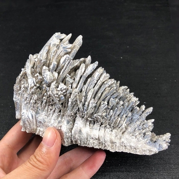 Prirodni ukras od magnezija s bismutom i srebrom, mineralni uzorak rude i pejzažni kamen