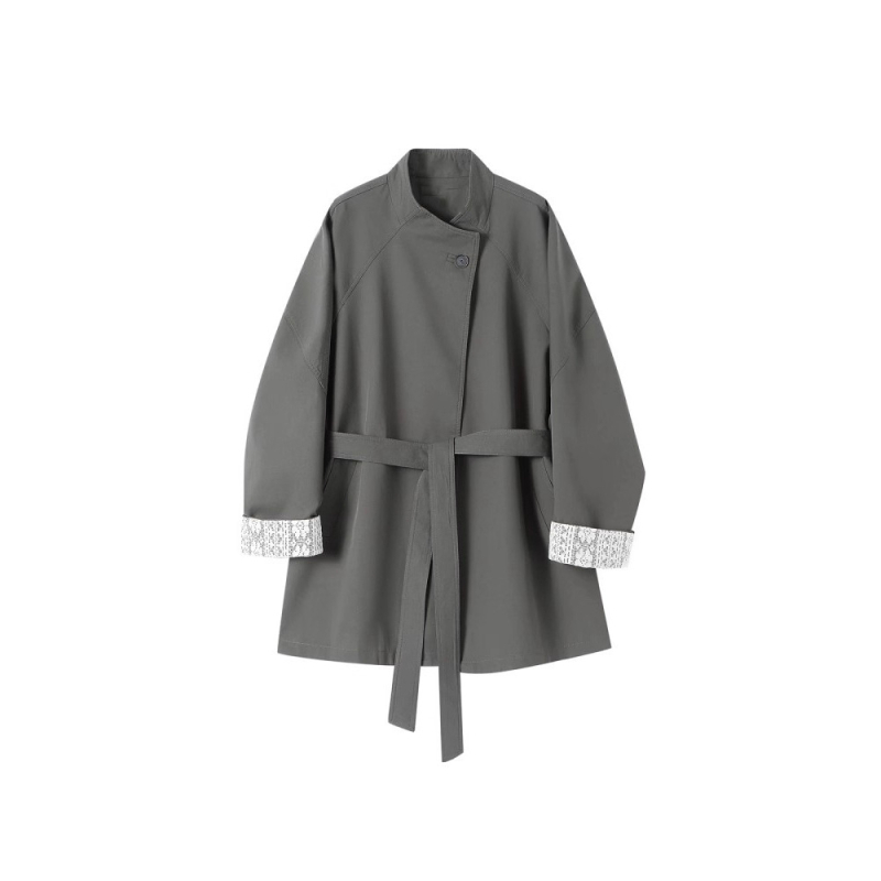 Ženski kratki trench kaput s čipkastim manžetama, tamno siva boja, stojeći ovratnik, jesen 2025, uski kroj