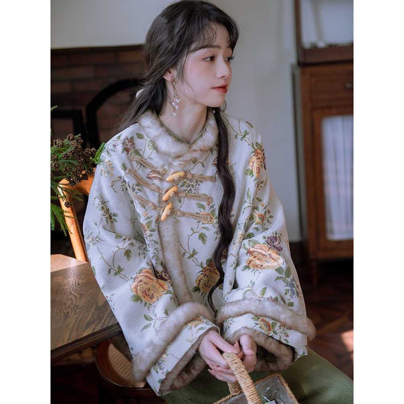 Song Ying jacquard kaput s rogovima gumbima, kratak jesensko-zimski model, širok kroj, mala veličina, kineski stil