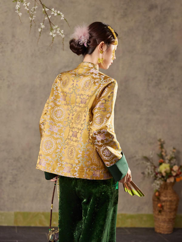 Női kínai stílusú jacquard mintás felső, gombos záródás, őszi elegáns dizájn N8035