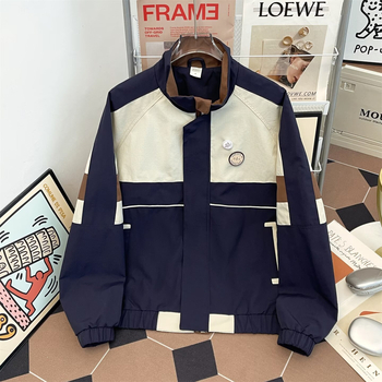 Férfi baseball dzseki színblokkokkal és álló gallérral, őszi streetwear, laza szabás