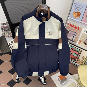 Férfi baseball dzseki színblokkokkal és álló gallérral, őszi streetwear, laza szabás
