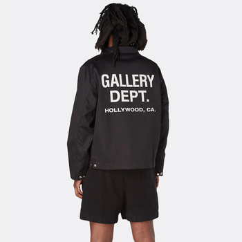 Gallery Dept inspirálta streetwear dzseki betűs nyomtatással és Carhartt panellel, VIBE baseball-stílus.