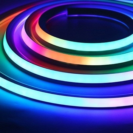 5V612 RGBIC neon fleksibilni LED trak s Bluetooth zvučnim upravljanjem, set sa 24 tipkama