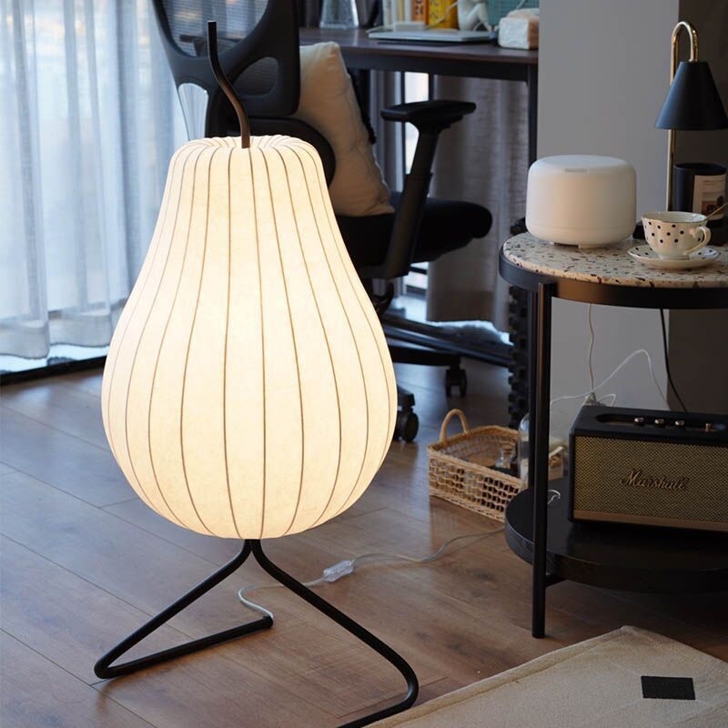 Svjetiljka od svile u obliku kruške - ugodna kutna podna lampa s ambijentalnim noćnim svjetlom, kineski stil