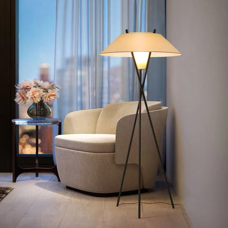 Talijanski B&B – podna lampa za dnevni boravak, nordijski moderni minimalistički Wabi-Sabi stil, za spavaću sobu i studij, tronožna lampa