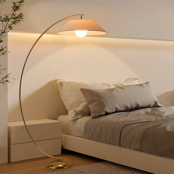 Nordijska podna lampa s retro američkim štihom, za dnevni boravak, spavaću sobu ili radnu sobu – jednostavan, elegantan i atmosferičan dizajn
