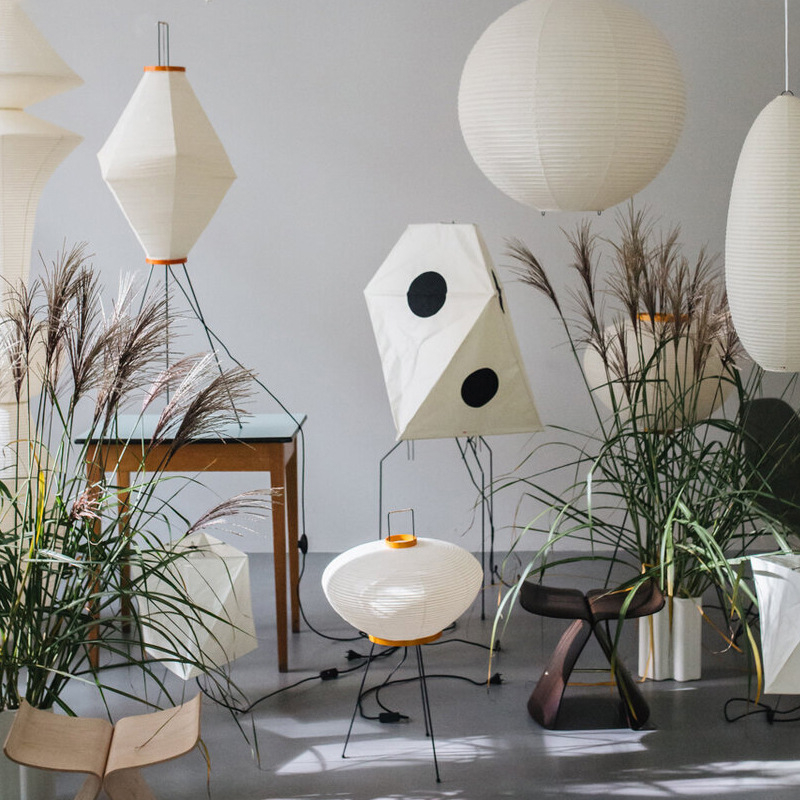 Japanska podna lampa u stilu Wabi-Sabi sa sjenilom od pergamenta, dizajnersko osvjetljenje za dnevni boravak
