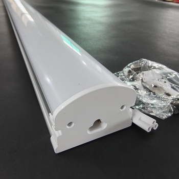 LED таванна лампа с алуминиев корпус и интегриран държател, радарен сензор, 40W