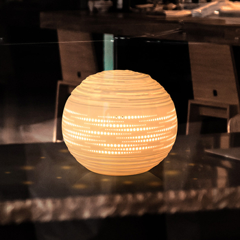 Keramična noćna lampica Creative Planet – stolna lampa za spavaću sobu, dnevni boravak i blagovaonu