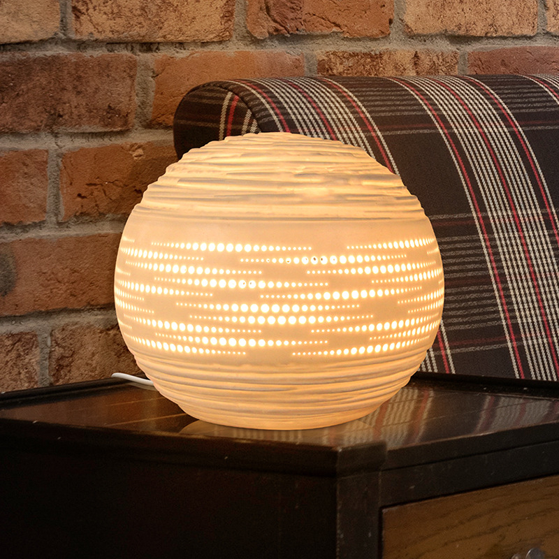 Keramična noćna lampica Creative Planet – stolna lampa za spavaću sobu, dnevni boravak i blagovaonu