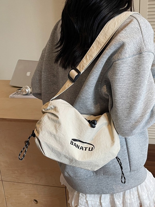 Unisex crossbody torbica u obliku jastuka s tiskom slova, svakodnevna upotreba, lagani luksuz