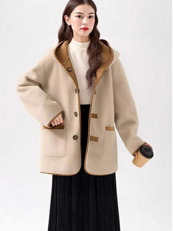 Női kapucnis shearling kabát, kétoldalas, kényelmes, vastag, kis méret, téli 2025 modell