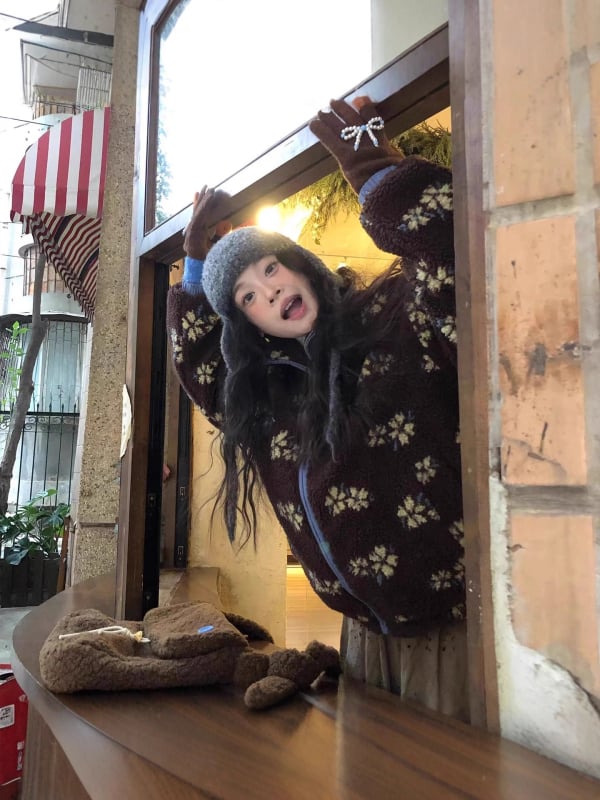 Ženska vintage jakna od ovčjeg lišaja (shearling) s cvjetnim uzorkom, deblja za jesen-zimu, širok casual kroj, korejski stil