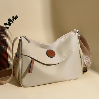 Casual ženska torba s teksturom, velika kapaciteta, moderna i svestrana torba za rameno i crossbody za posao 3814