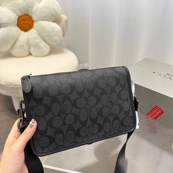 Muška crossbody torba C8141 — gradski ulični stil