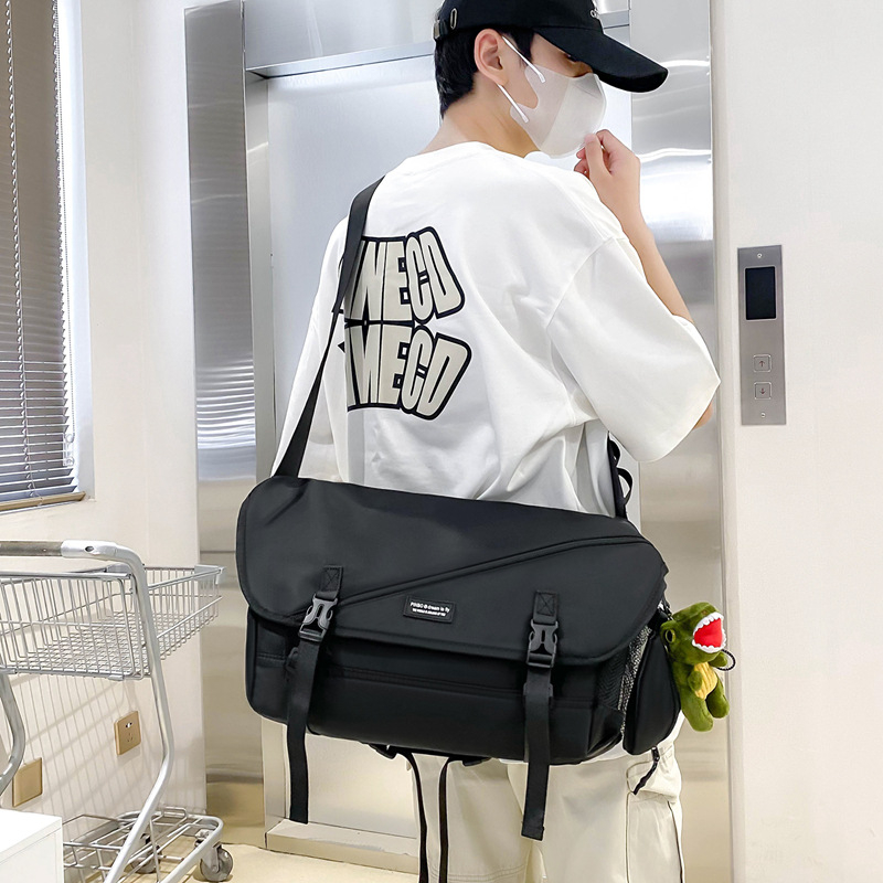 Muška crossbody torba, velika kapaciteta, najlon, urbani gradski stil, funkcionalna vodootporna torba