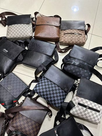 Muška PU kožna crossbody torba – lagana preko ramena torba za 15,6-inčni prijenosnik, casual poslovni stil