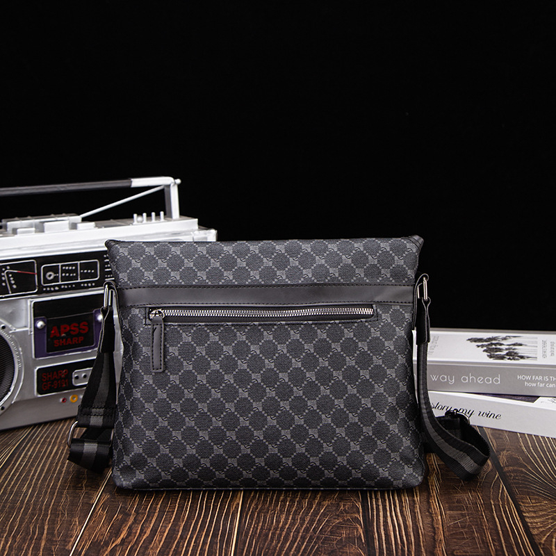 Muška karirana crossbody torba, velikog kapaciteta, vodootporan PVC, ulični stil