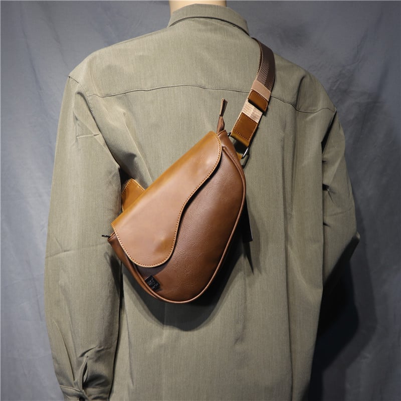 Threebox retro minimalistička crossbody torba za muškarce i žene – mala sedlasta torbica za rame, ležerni stil