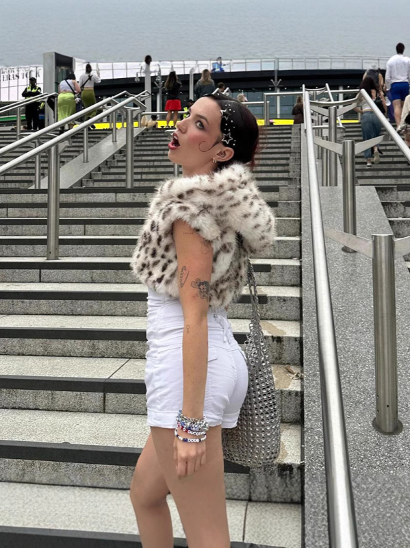 Jakna od umjetne krznene sa leopardim uzorkom, ultra kratka dužina, za Halloween cosplay, inspirirana likom iz animea