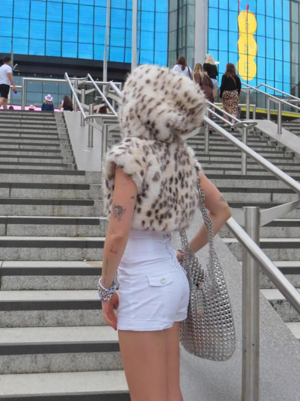 Jakna od umjetne krznene sa leopardim uzorkom, ultra kratka dužina, za Halloween cosplay, inspirirana likom iz animea