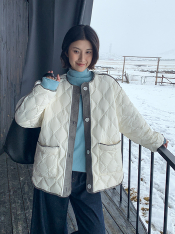 MOXI ženska zimska lagana pernata jakna s dijamantnim šavom, bijela, bez kapulje, slobodan kroj, srednja duljina, okrugli ovratnik, japansko-korejski casual stil