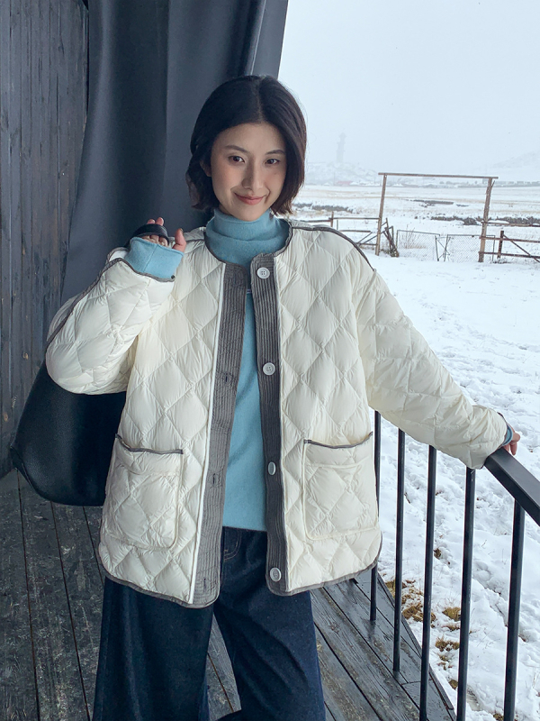 MOXI ženska zimska lagana pernata jakna s dijamantnim šavom, bijela, bez kapulje, slobodan kroj, srednja duljina, okrugli ovratnik, japansko-korejski casual stil