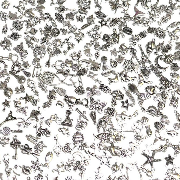 Miješani privjesci od starog srebra za DIY nakit – 300 komada, pogodni za narukvice, ogrlice, torbe i odjeću