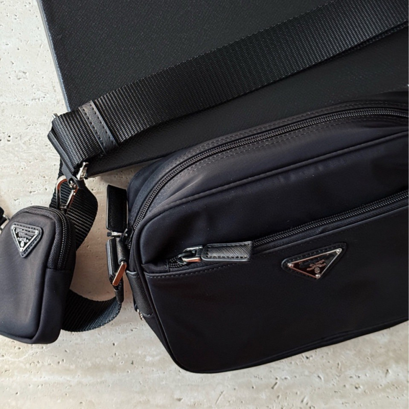 2025 P Brand unisex crossbody torba od recikliranog najlona padobranske konstrukcije, torba za kameru, prijenosna, kompatibilna s 8-inčnim prijenosnim računalom