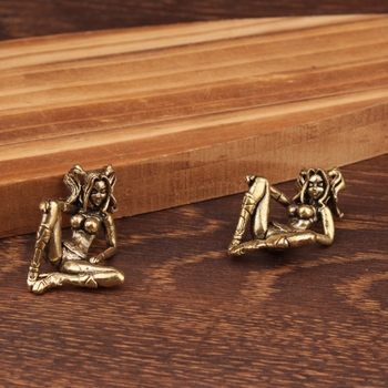 Mesing figura djevojke, vintage ukras
