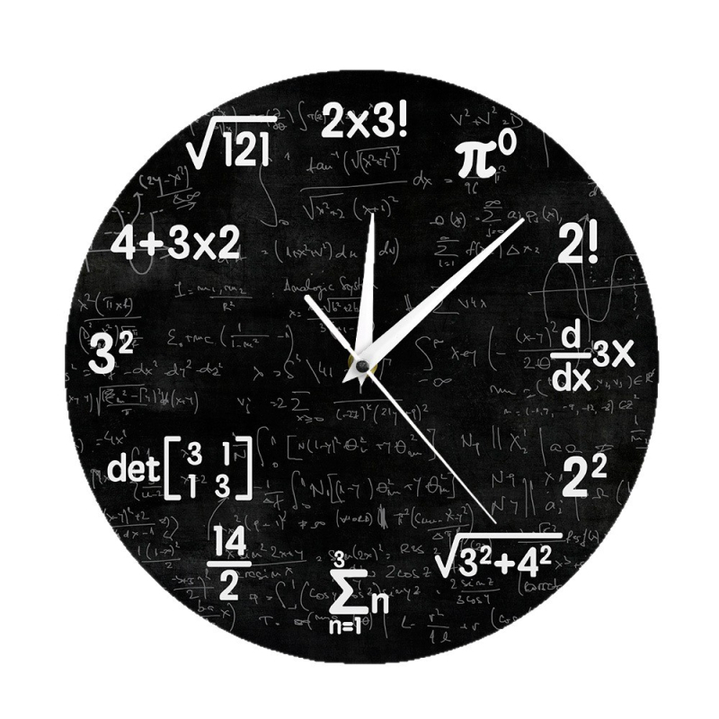 Zidni sat s matematičkim znakovima, logikom i jednadžbama, moderan minimalistički dizajn