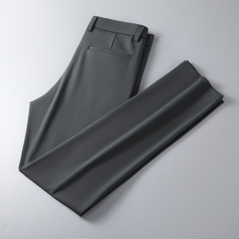 Férfiaknak készült könnyű Ice Silk nadrág, nyár 2026, koreai stílus, karcsú egyenes szabás, mindennapi elegáns nadrág