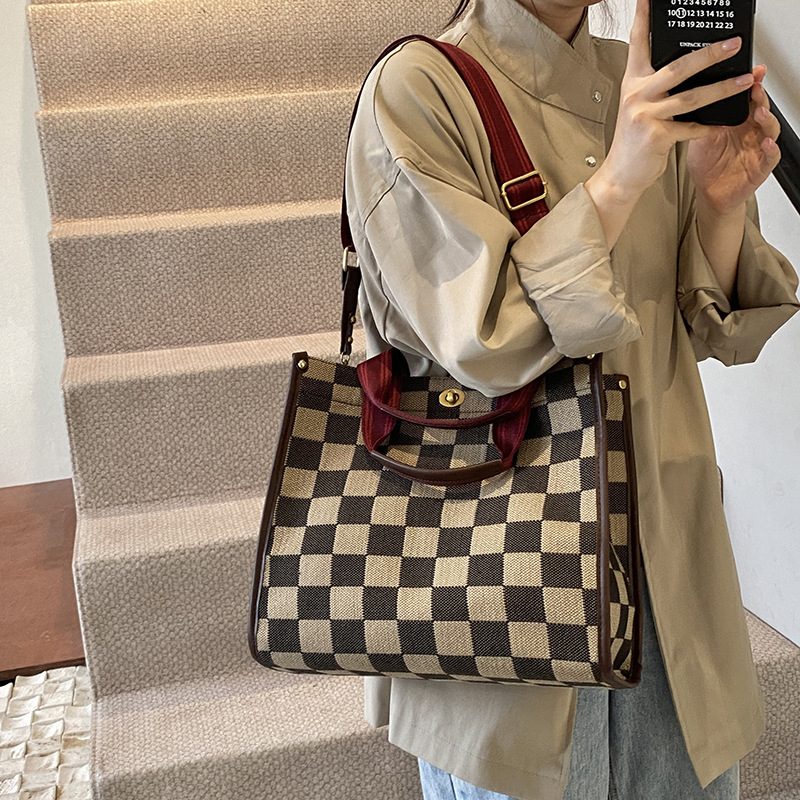 Ženska platnena tote torba sa šahovnicom, jesen-zima 2021, crossbody