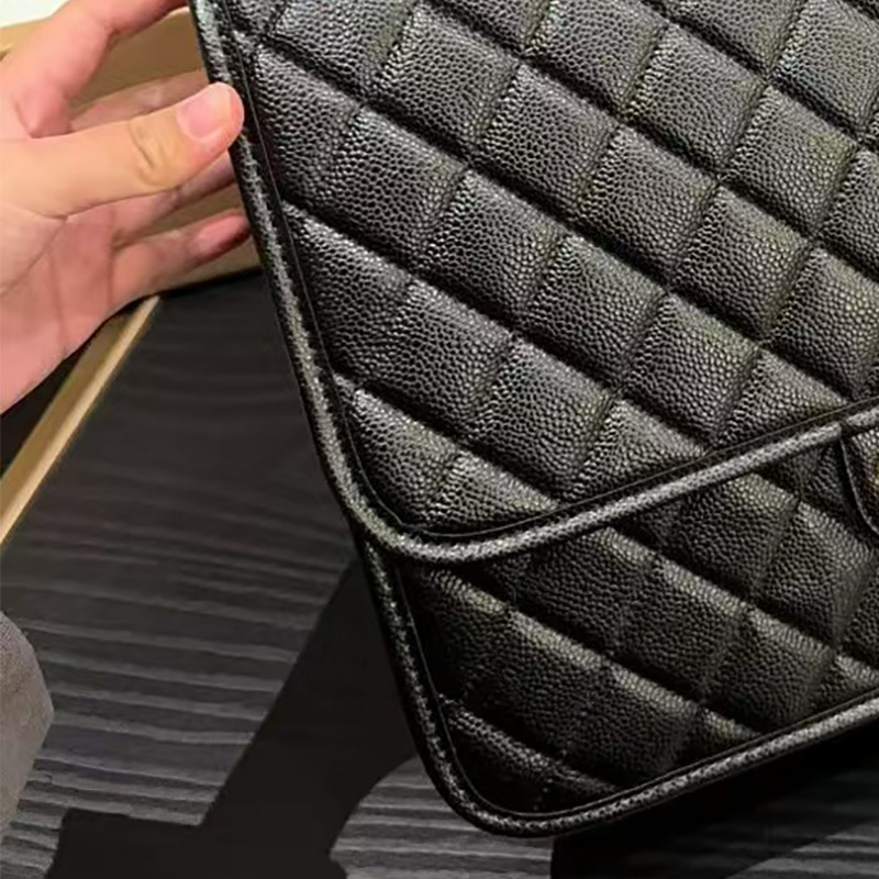 Ženski kožni ruksak s lančanim remenom, romb obrazac, mala crossbody torbica
