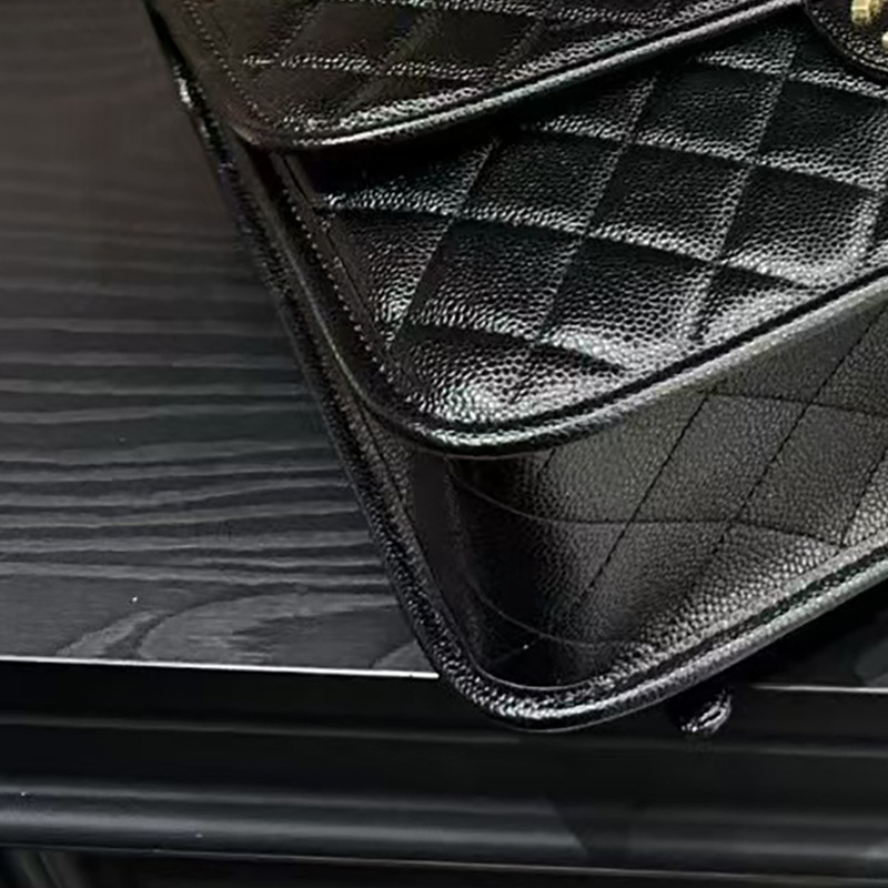 Ženski kožni ruksak s lančanim remenom, romb obrazac, mala crossbody torbica