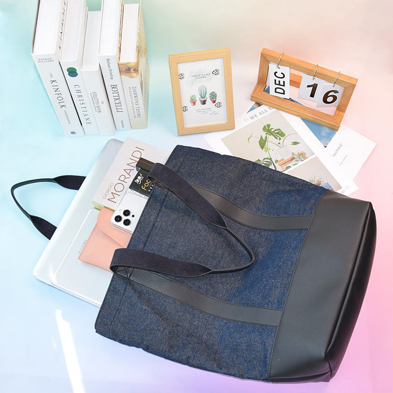 SL Denim torba preko ramena od platna s kožnim detaljima – srednje veličine, ulični stil