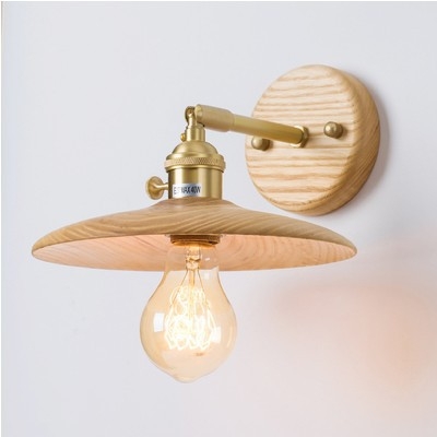 Retro nordijska zidna lampa uz krevet s prekidačem, drvo u boji oraha, masivno drvo, nostalgična kreativna rasvjeta